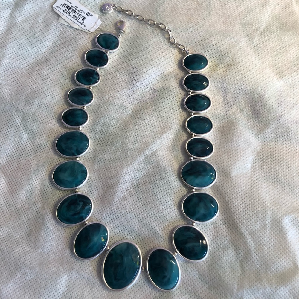 NWT Jones New York necklace